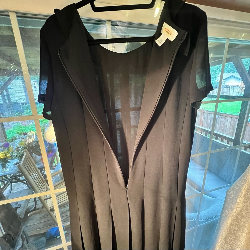 Talbots Classic Black Maxi Dress - Picture 11 of 12